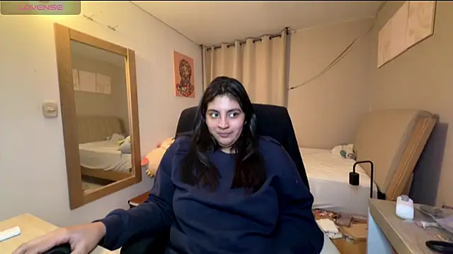 cloe_smallのライブXXXチャット