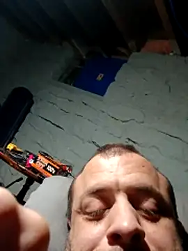 Mactron1981 现场XXX聊天