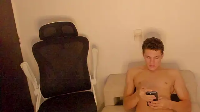 laurent_nova 现场XXX聊天