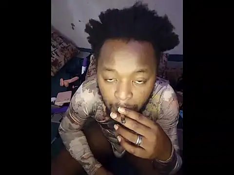 Chatroom XXX en direct de Freaky_Vannahs