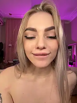 Chat XXX ao vivo de HugeBoobsAlice