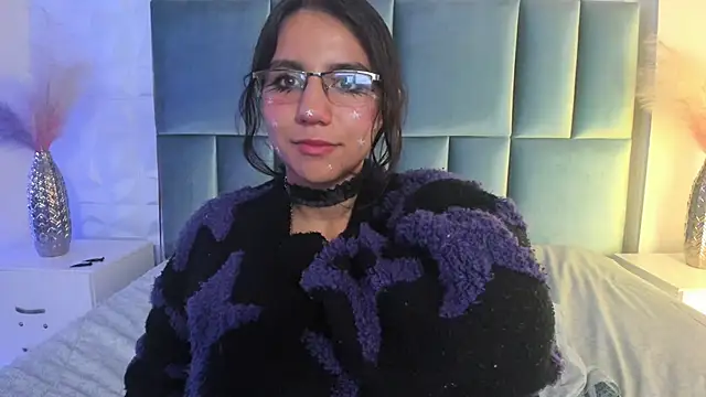 HollyPeach: απευθείας συνομιλία ΧΧΧ