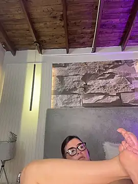 VioletaMaddox 即時 XXX 聊天