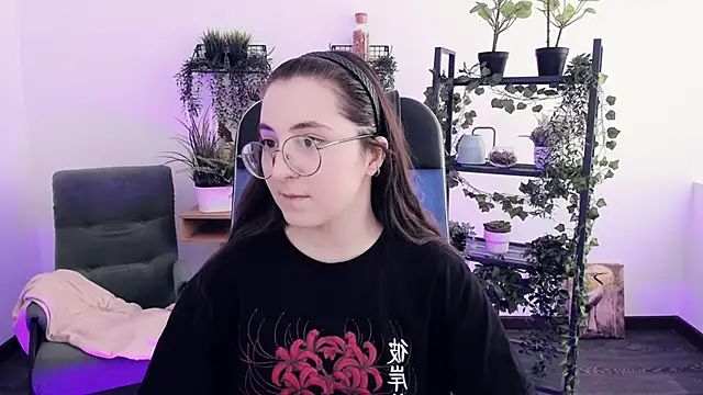 VirtuallVoyant 现场XXX聊天