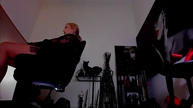 MistressDemi Obrolan Langsung XXX