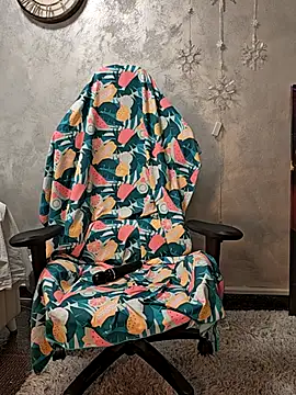 AvaSquirtMilf's Live XXX Chat