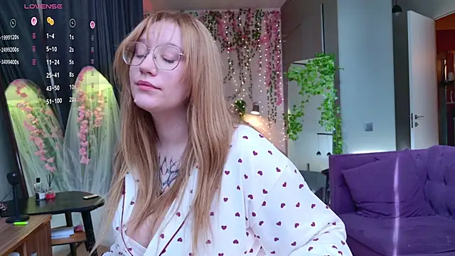 Morvelyn Adlı Modelin Canlı XXX Sohbeti