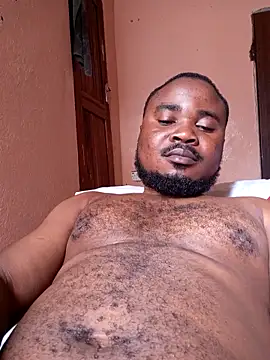 Fuckthemasseur Adlı Modelin Canlı XXX Sohbeti