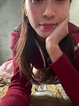 hihi-xx Adlı Modelin Canlı XXX Sohbeti