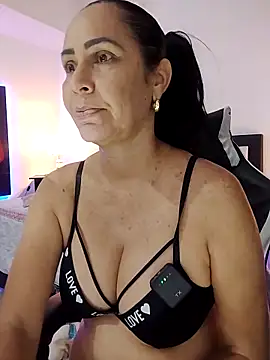 Czat XXX na żywo – RubyStrome