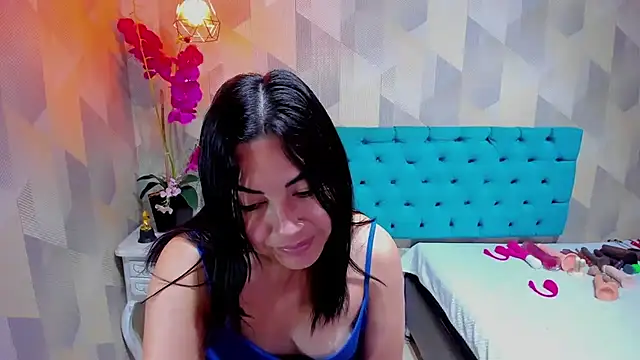 AdaFawxx লাইভ XXX চ্যাট