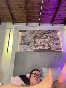 VioletaMaddox: онлайн-секс-чат