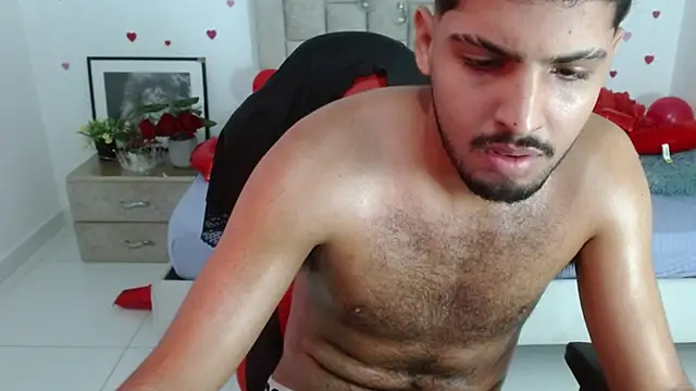 mister_fox723 即時 XXX 聊天