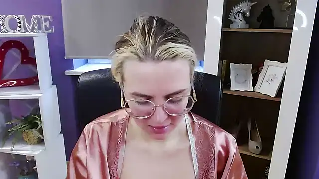 Zoey_Erotic Live XXX-Chat