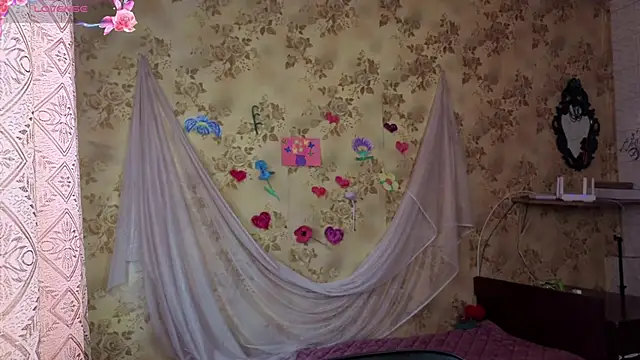 QutieDaSweet: онлайн-секс-чат