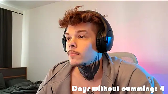 DENIS_HERE Adlı Modelin Web Kamerası Şovu