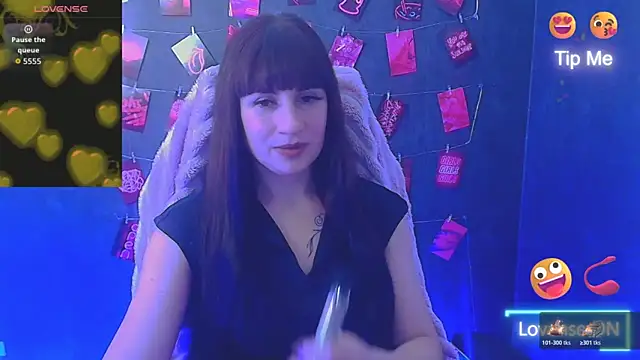 Violla_My Live XXX-Chat