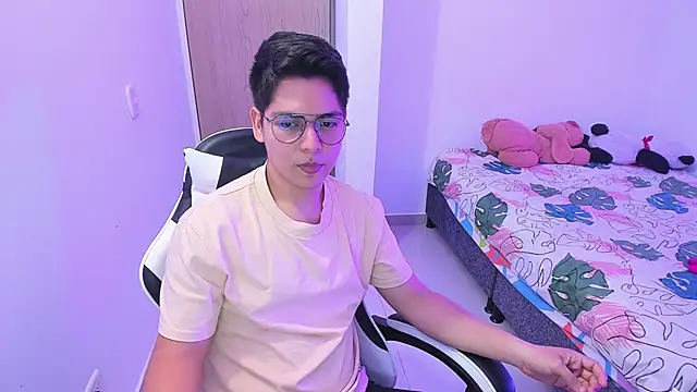 Asta_YunoXXX: вебкам-шоу