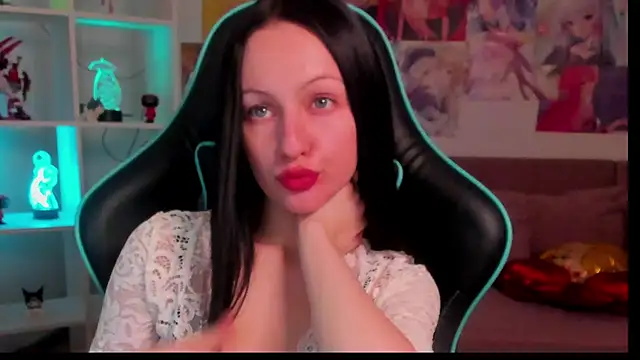 NaomiBlakes élő XXX-chatje