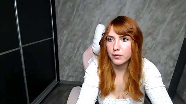 Reginasmilee Live XXX-Chat