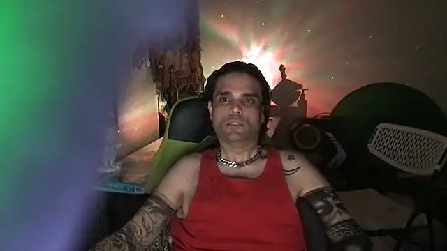 StuntingSpunMarine69 Show in webcam