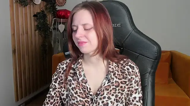 FreyaVey – Naživo XXX chat