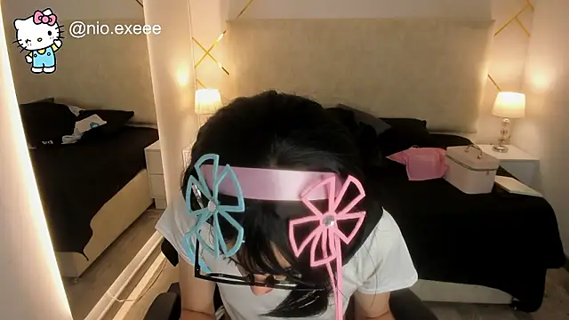 Nioki_ 라이브 XXX 채팅