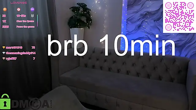 Chat +18 de Aria_Mila ao vivo