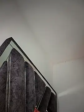 XXX chat uživo modela miafresa_hot