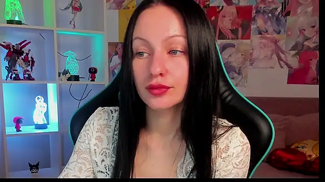XXX chat uživo modela NaomiBlakes