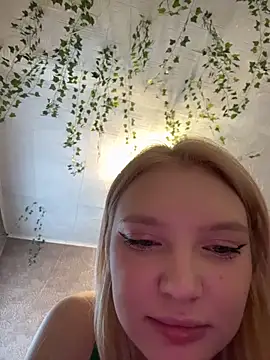 Chatroom XXX en direct de AmmyHot