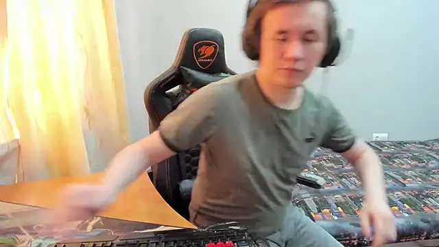 Вебкам-шоу iliaskrislove