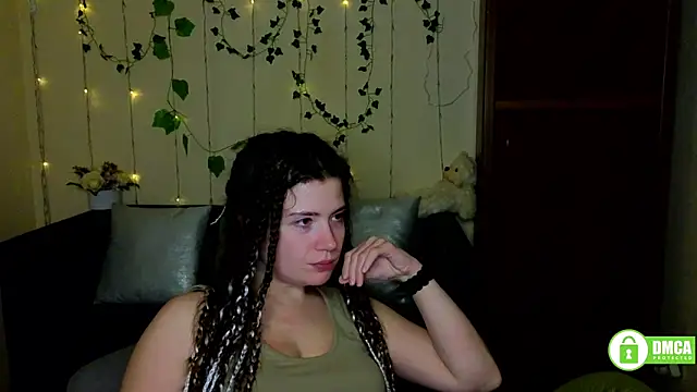 Alicia_redfollow Obrolan Langsung XXX