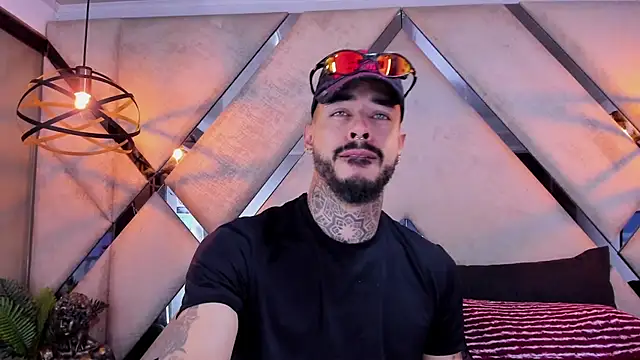 Chat XXX en directo de VinzenzRizzo