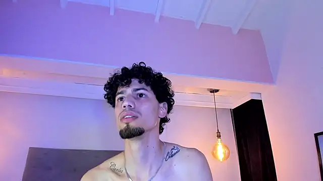 دردشة Chris_Angel_ الجنسية المباشرة