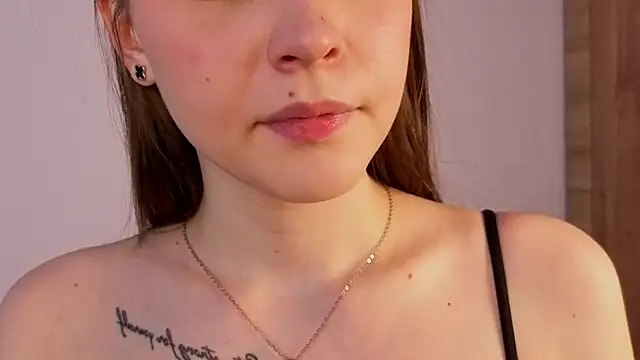 ReneeCosden Live XXX Chat