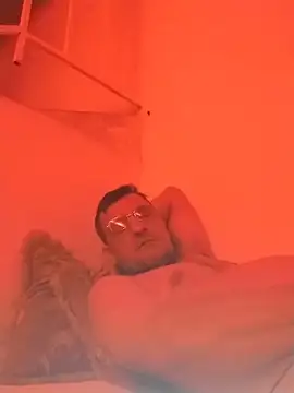 Juanstevan2724 现场XXX聊天