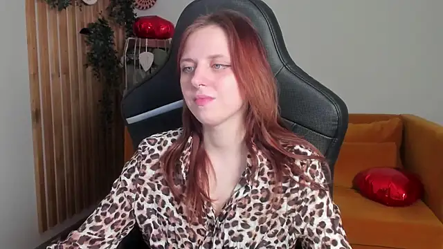 FreyaVey Chat XXX in diretta