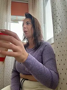 Almmaxxxx Chat XXX in diretta