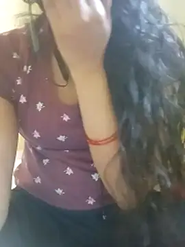 Show modela soniya--bhabhi na web-kameri
