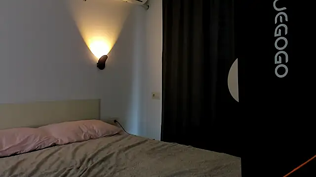 m1sss1nful 现场XXX聊天