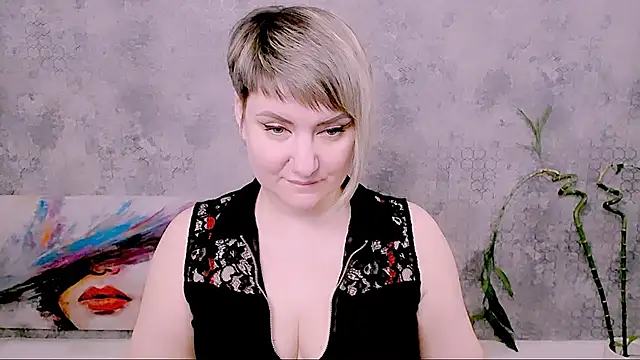 Djullia – Naživo XXX chat