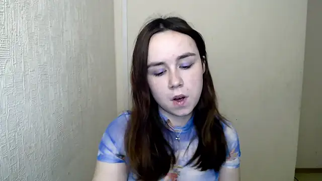 VeryVeryVeryShy_ webcam show