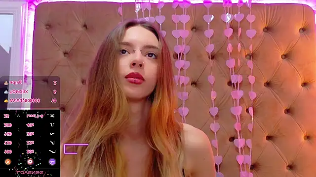 Chatroom XXX en direct de CoraVex