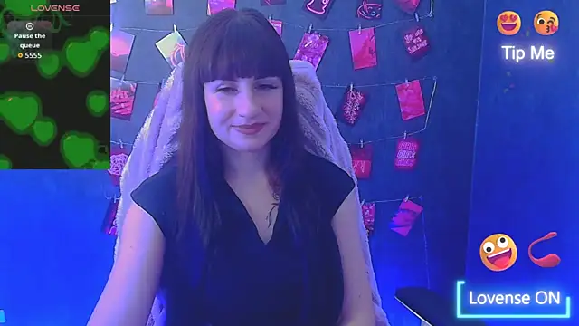 XXX chat uživo modela Violla_My