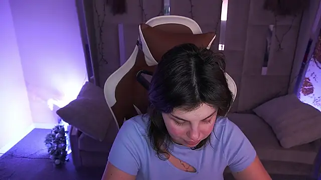 XXX chat uživo modela MirandaWong