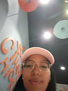 SheenaBrooke's Live XXX Chat