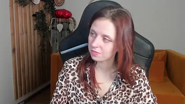 FreyaVey's Live XXX Chat