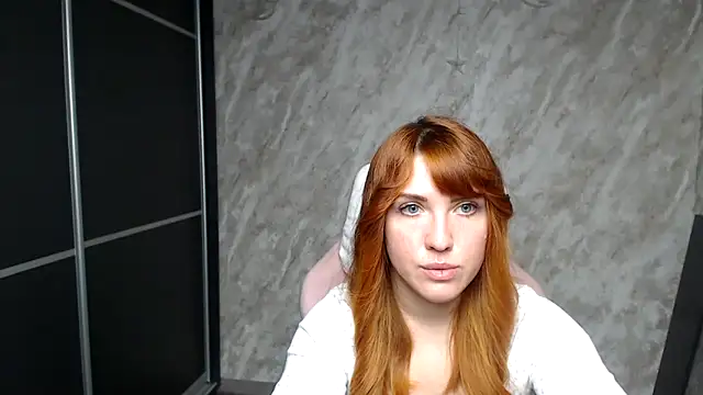 Živý XXX chat Reginasmilee