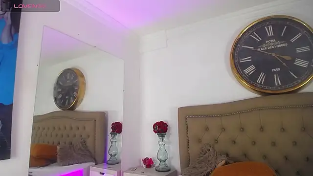 Adara_Ferrara Chat XXX in diretta